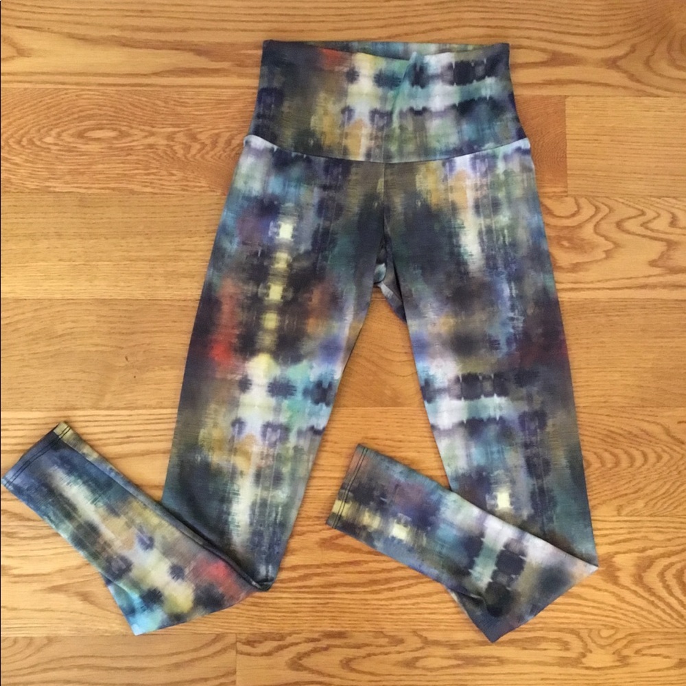 Onzie high waisted yoga leggings